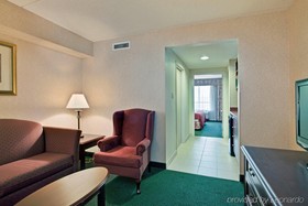 Holiday Inn Express & Suites Milton