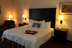 Country Inn & Suites by Radisson, Toronto Mississauga, ON