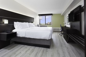 Holiday Inn Express & Suites Mississauga-Toronto Southwest