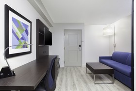 Holiday Inn Express & Suites Mississauga-Toronto Southwest