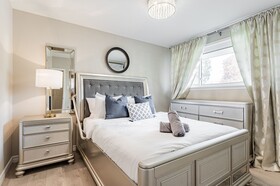 Trustcott Boutique House