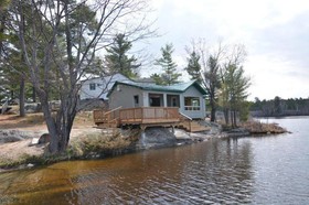 Lakair Lodge