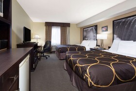 Super 8 by Wyndham Niagara Falls by the Falls