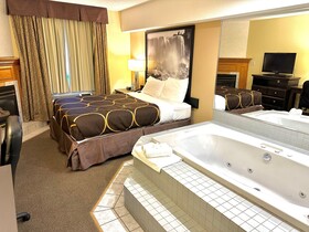 Super 8 by Wyndham Niagara Falls by the Falls