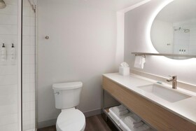 TownePlace Suites by Marriott Niagara Falls Canada