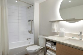 TownePlace Suites by Marriott Niagara Falls Canada