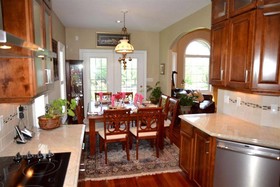 Graystone Bed And Breakfast