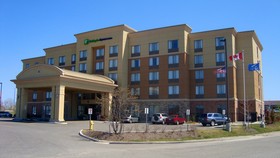 Holiday Inn Express Hotel & Suites North Bay