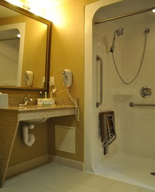 Holiday Inn Express Hotel & Suites North Bay