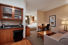 Best Western Plus Orangeville Inn & Suites