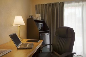Spark by Hilton Oshawa