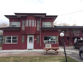 Knights Inn Oshawa