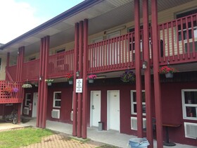 Knights Inn Oshawa