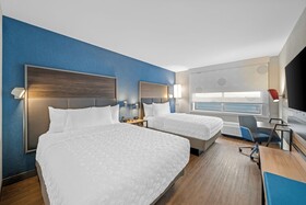 Tru by Hilton Oshawa