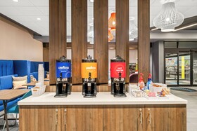 Tru by Hilton Oshawa