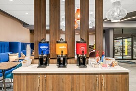 Tru by Hilton Oshawa