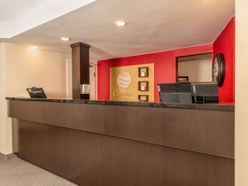 Comfort Inn West