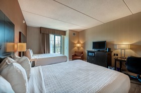 Best Western Plus Perth Parkside Inn & Spa