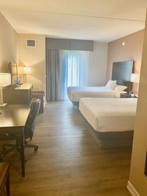 Best Western Plus Perth Parkside Inn & Spa