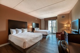 Best Western Plus Perth Parkside Inn & Spa