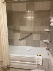 Best Western Plus Perth Parkside Inn & Spa