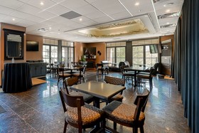 Best Western Plus Perth Parkside Inn & Spa