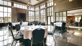Best Western Plus Perth Parkside Inn & Spa