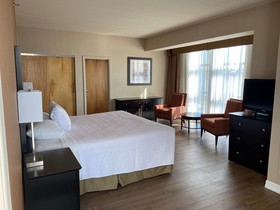 Best Western Plus Perth Parkside Inn & Spa