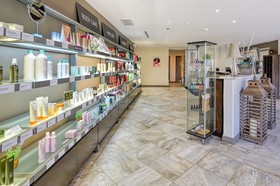 Best Western Plus Perth Parkside Inn & Spa