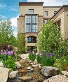 Best Western Plus Perth Parkside Inn & Spa