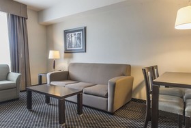 Quality Inn & Suites Petawawa