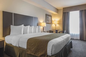 Quality Inn & Suites Petawawa