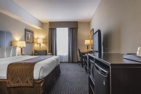 Quality Inn & Suites Petawawa