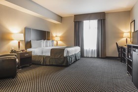 Quality Inn & Suites Petawawa