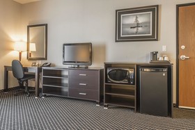 Quality Inn & Suites Petawawa