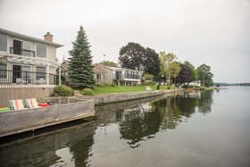 Shorehill Cottages on the Water