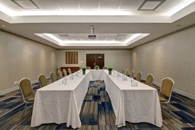 Holiday Inn Express Hotel & Suites Toronto - Markham