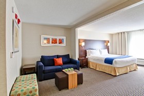 Holiday Inn Express Hotel & Suites Toronto - Markham