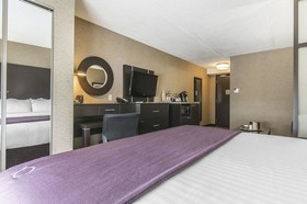 Quattro Suites & Conf. Centre, an Ascend Hotel Collection Member