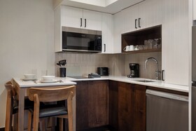 Staybridge Suites St Catharines Conf Ctr, an IHG Hotel