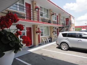 Imperial Fireside Inn