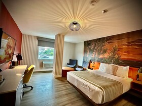 Aiden Hotel by Best Western @ Superior Shores