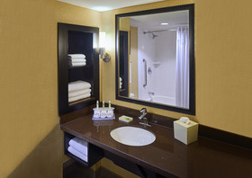Holiday Inn Express & Suites Timmins
