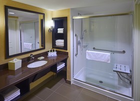 Holiday Inn Express & Suites Timmins