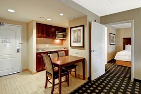 Homewood Suites by Hilton Toronto Airport Corporate Centre