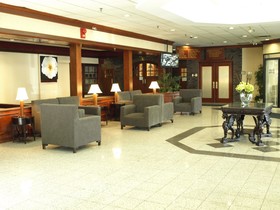 Toronto Plaza Hotel Airport