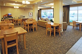 Holiday Inn Express & Suites Vaughan-Southwest