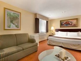Wallaceburg Inn