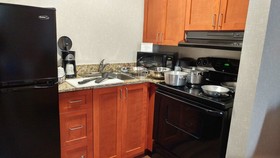 Best Western Plus Rose City Suites