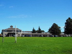 Canadas Best Value Inn & Suites